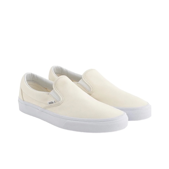 Vans Other - Van’s Men's Canvas Slip On Sneakers Cream Size 11 NWT